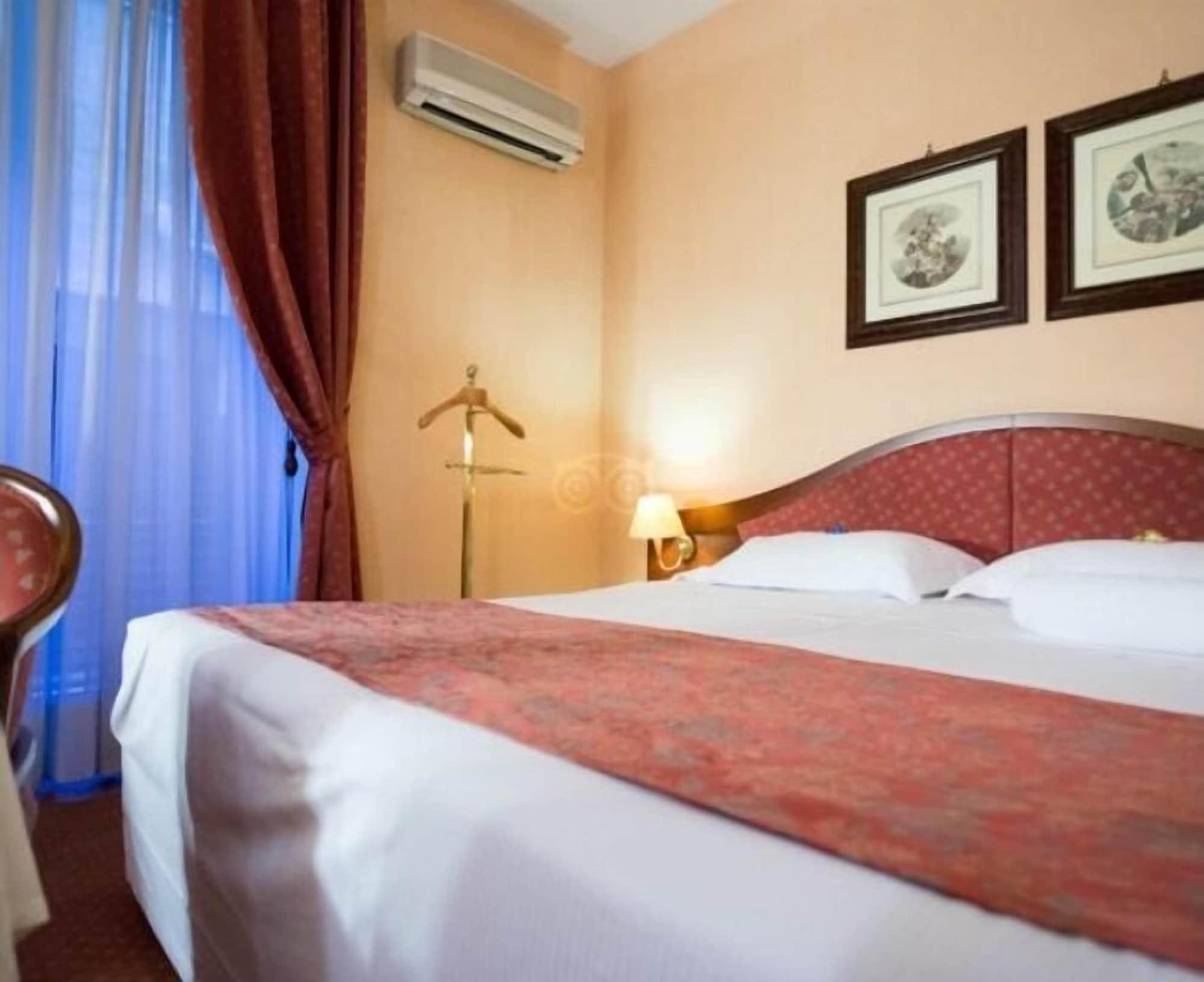 Massimo Plaza Hotel Palermo Bagian luar foto