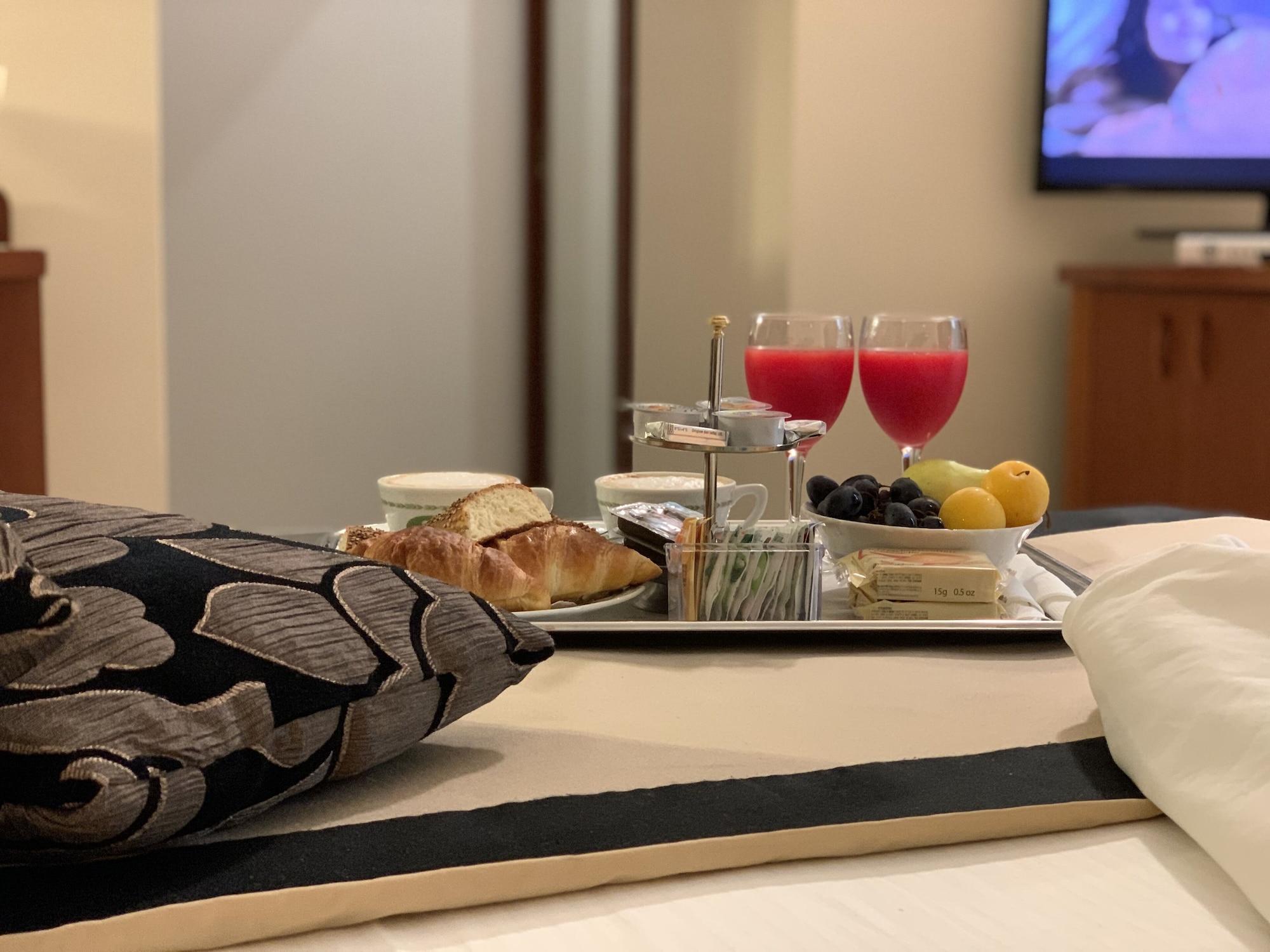 Massimo Plaza Hotel Palermo Bagian luar foto