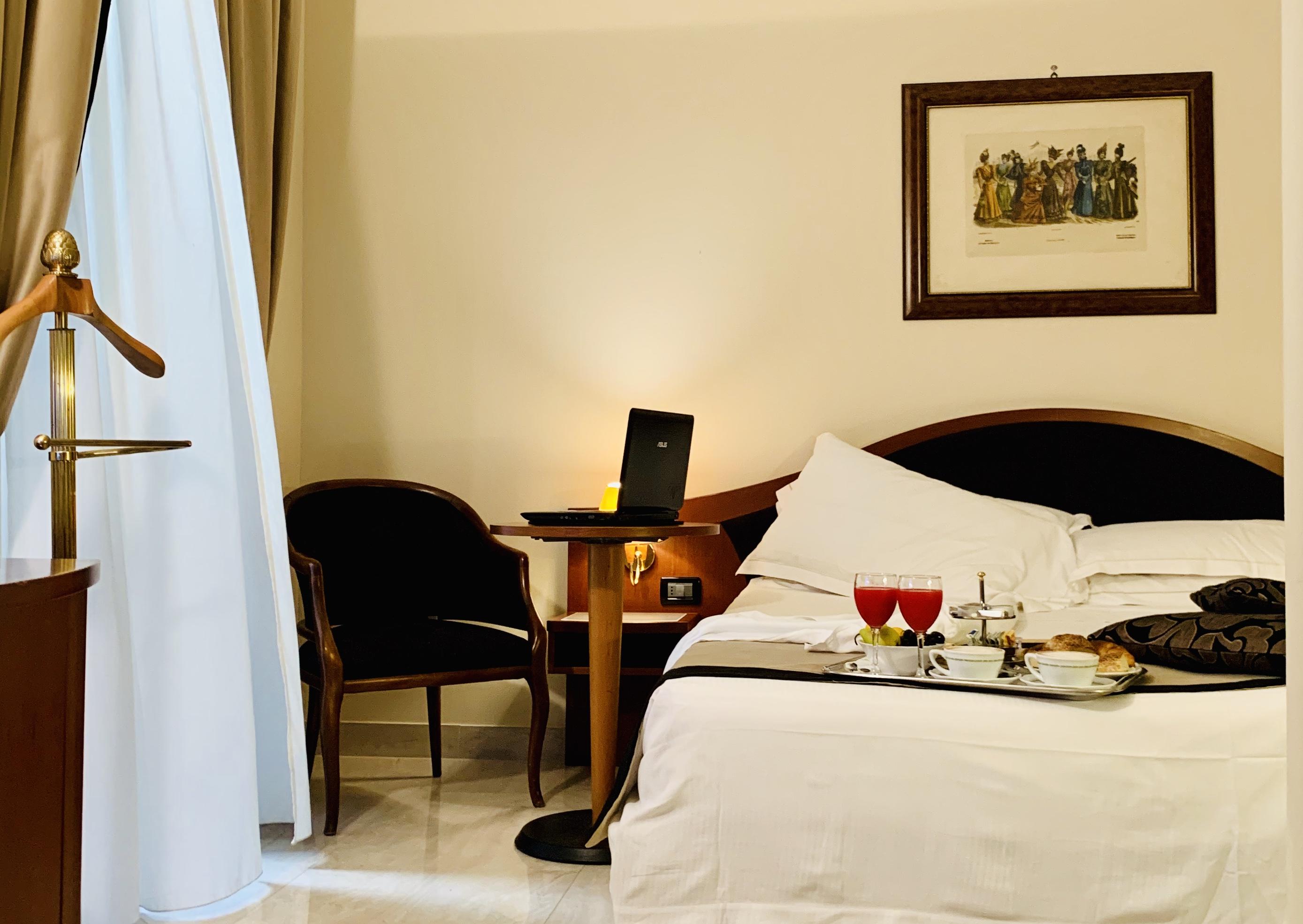 Massimo Plaza Hotel Palermo Bagian luar foto