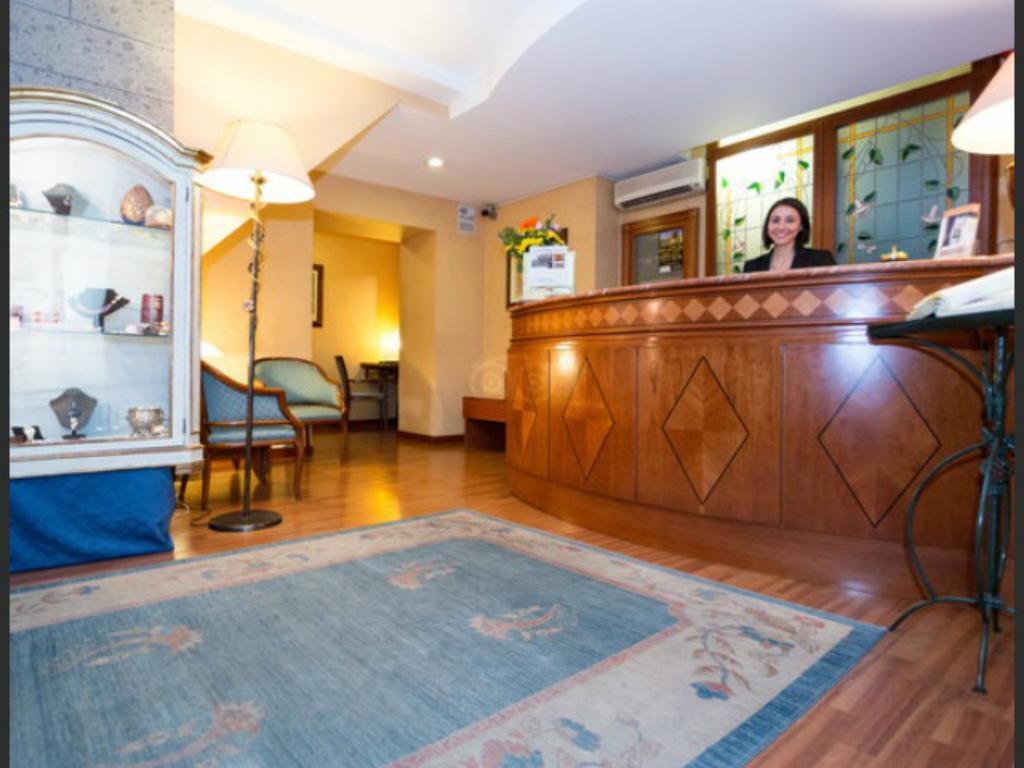 Massimo Plaza Hotel Palermo Bagian luar foto