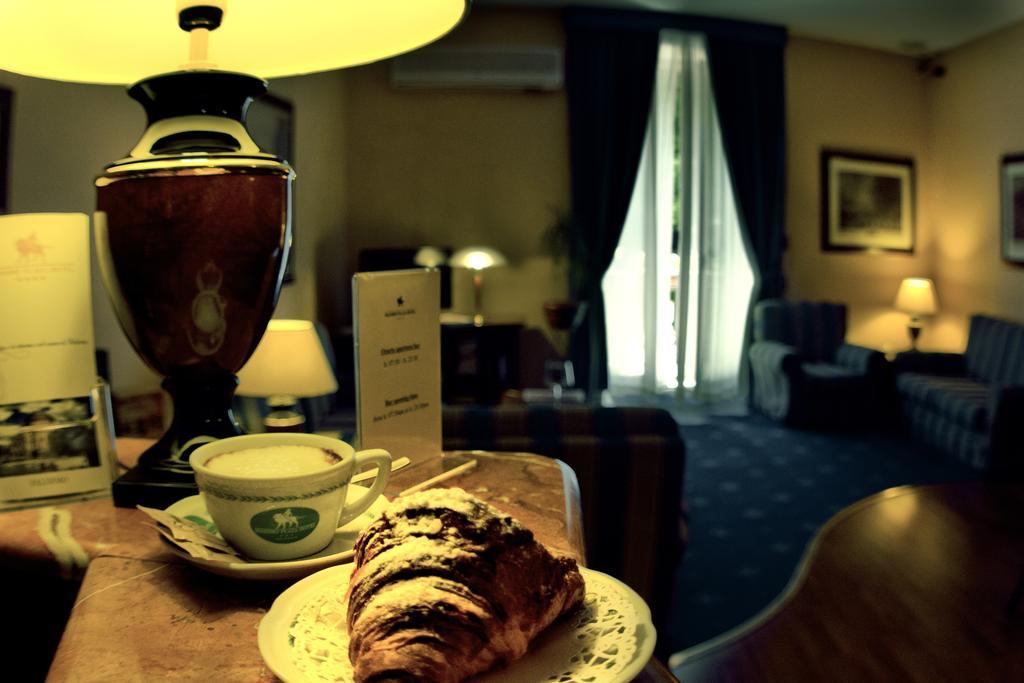 Massimo Plaza Hotel Palermo Bagian luar foto